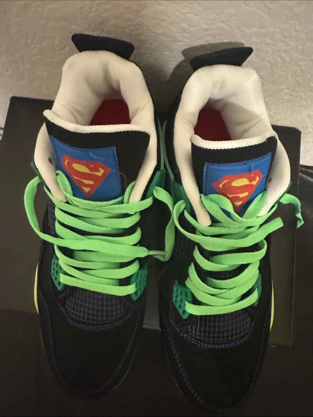 Men's Black and Green Athletic Sneakers with Neon Accents